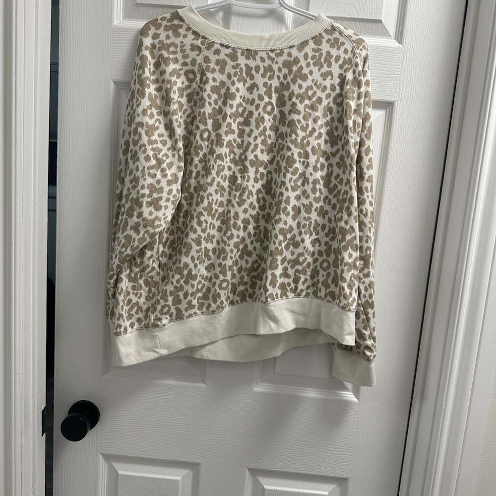 Old navy Leopard Print Women Sweater